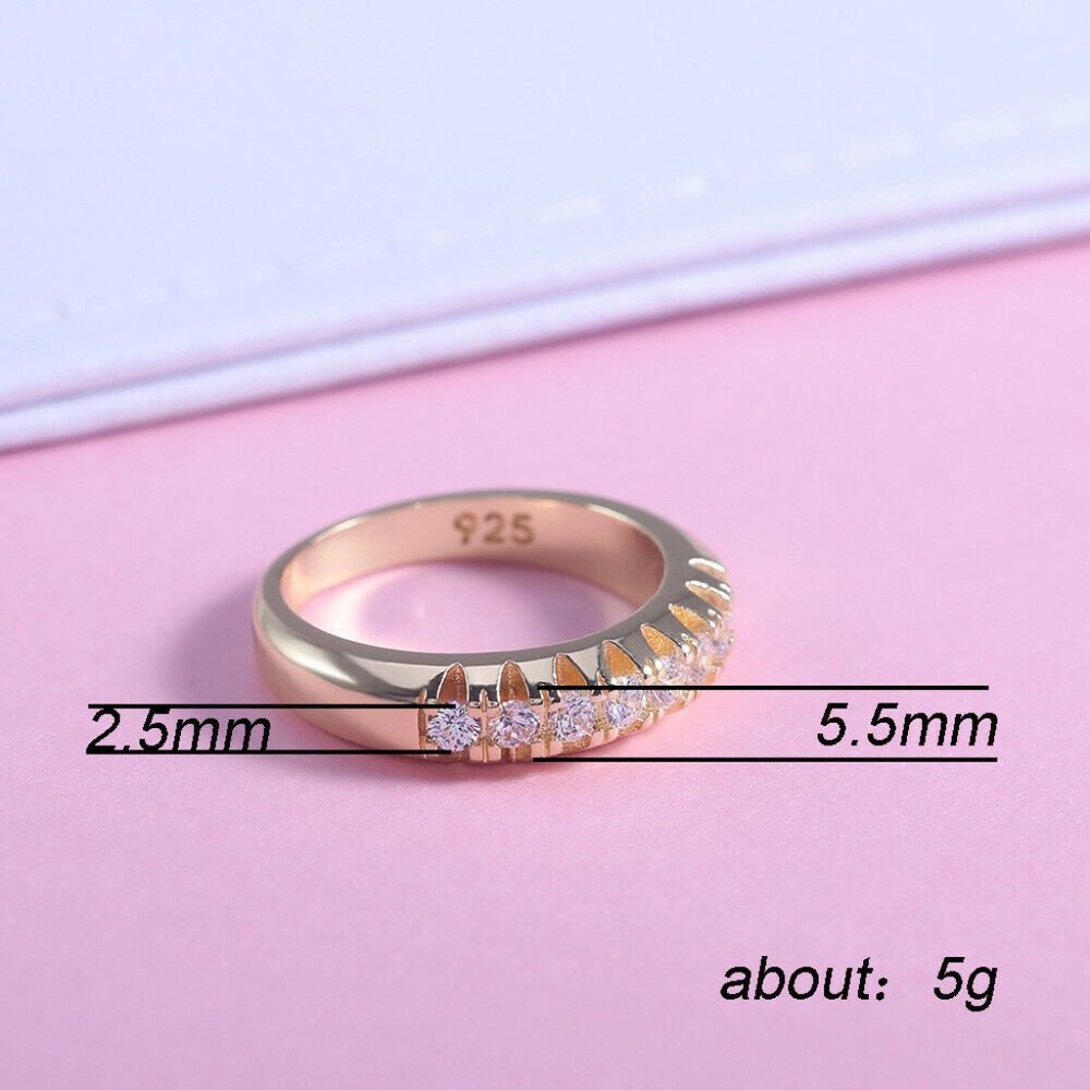New Round Cut Cubic Zirconia Ring - Picture 4 of 7
